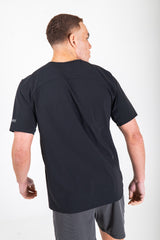 Reflect® Mesh T-Shirt Black — styling detail