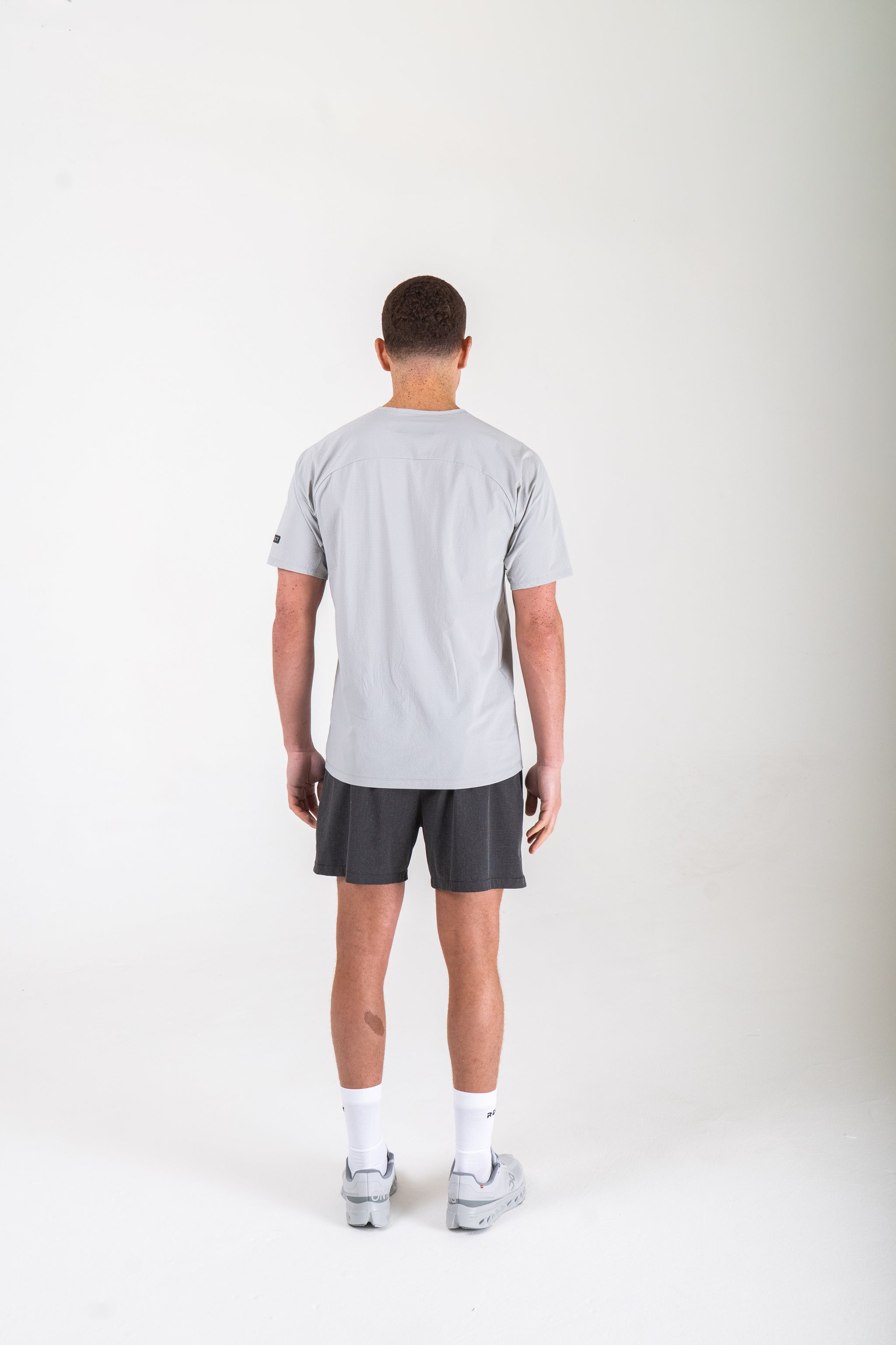 Reflect® Mesh T-Shirt Grey — side view