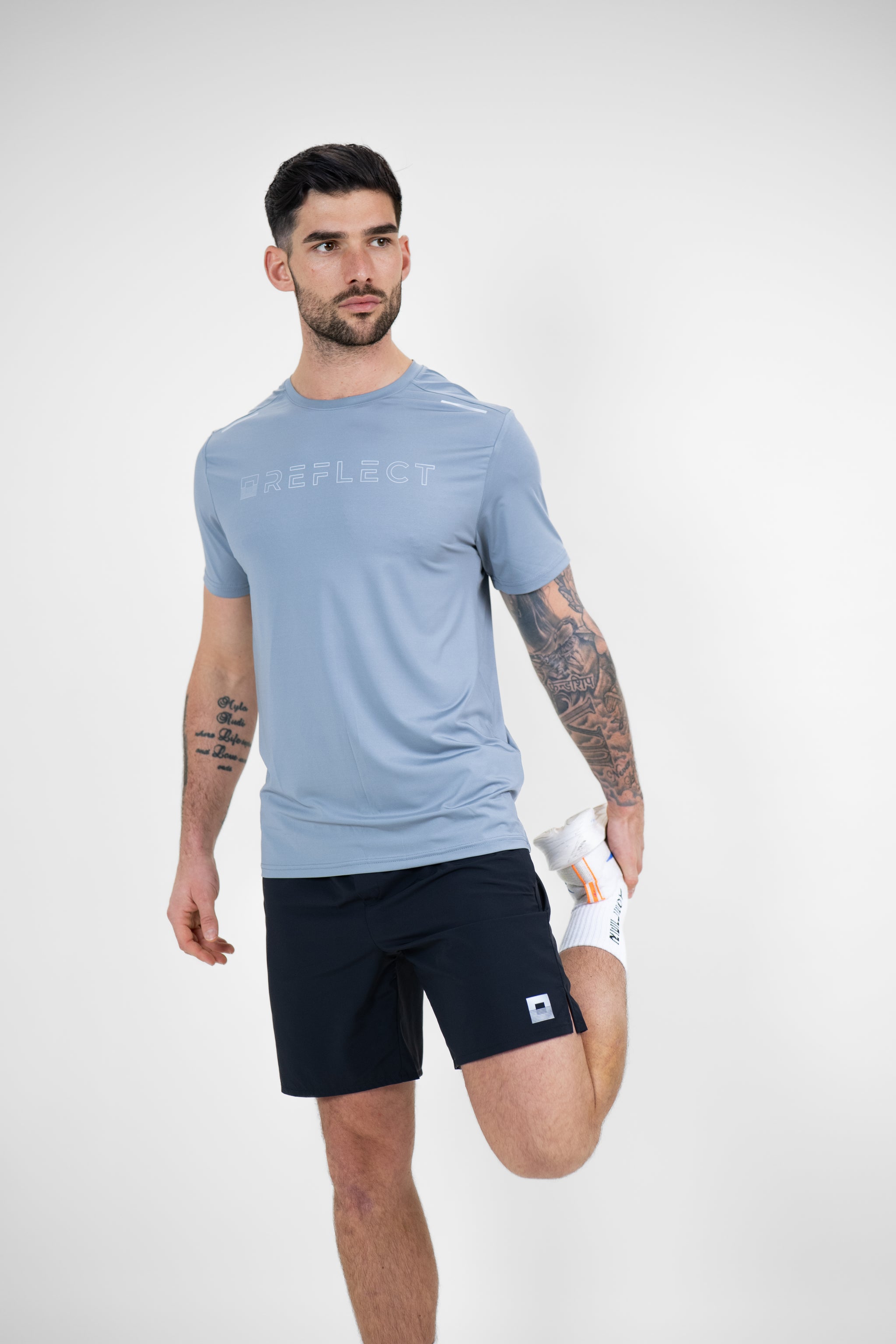 Grip Graphic T-Shirt Stone Grey